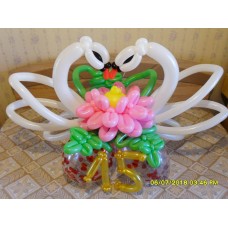 Лебеді з кульок